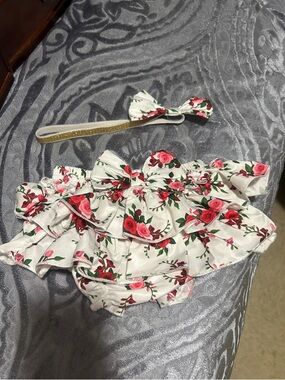 White Floral Ruffle Bloomers with Matching Bow Headband - Pink Rose Print